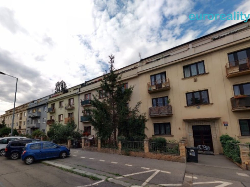 Pronájem bytu 1+1 41 m², Praha