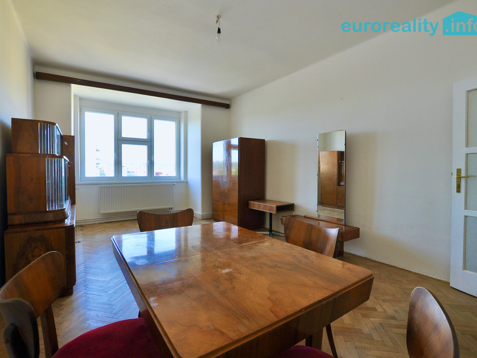 Pronájem bytu 2+kk 61 m², Praha
