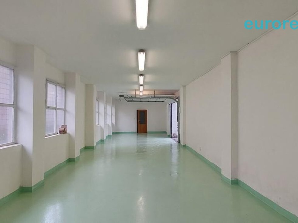 Pronájem skladu 155 m², Nymburk