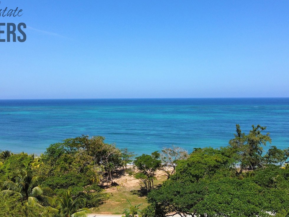 Paya Bay Beach Lot 10B Diamond rock, Roatan