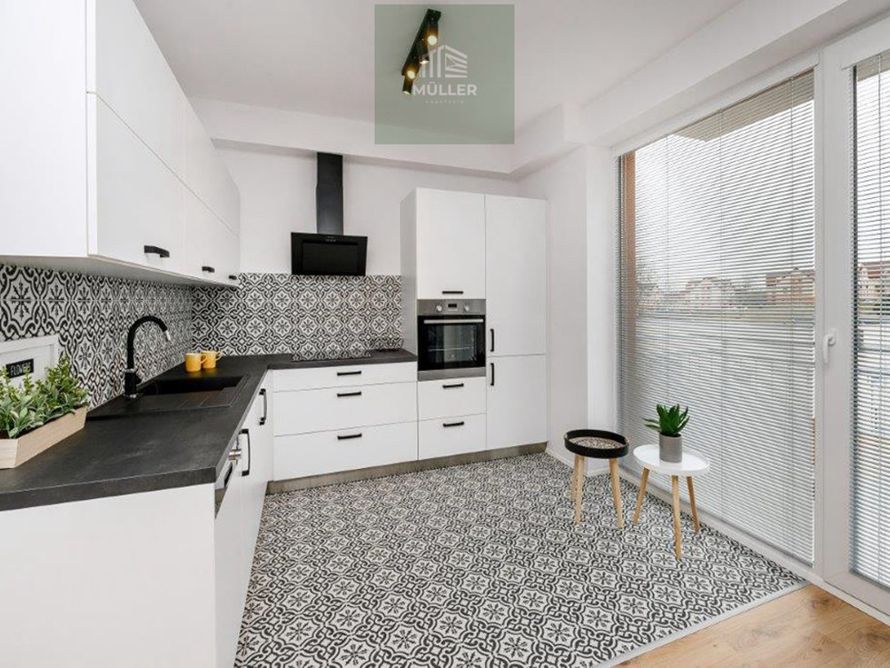 Pronájem bytu 2+kk 54 m², Tlučná