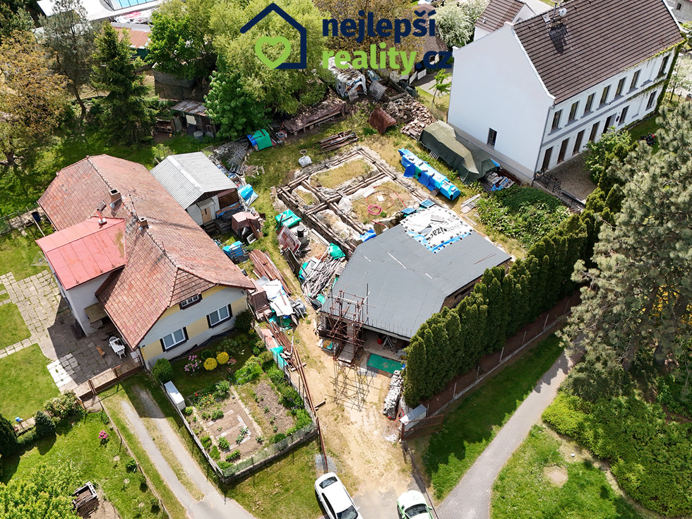 Prodej stavební parcely 1405 m², Hulice