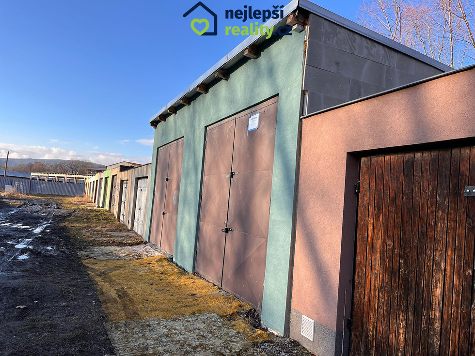 Prodej garáže 44 m², Louka u Litvínova