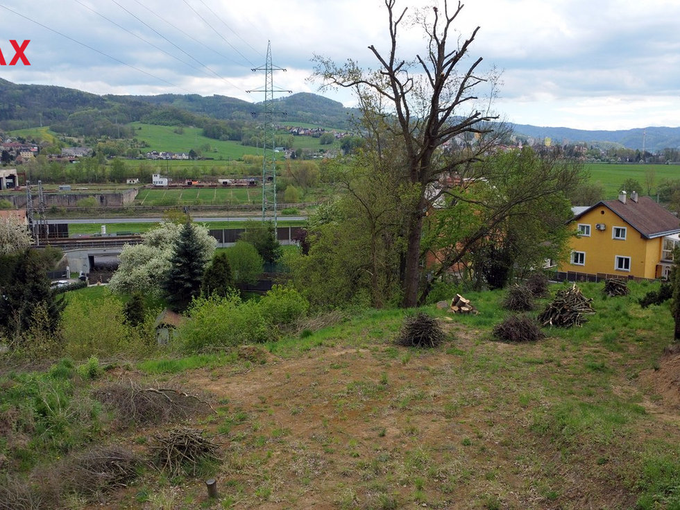 Prodej stavební parcely 1293 m², Děčín
