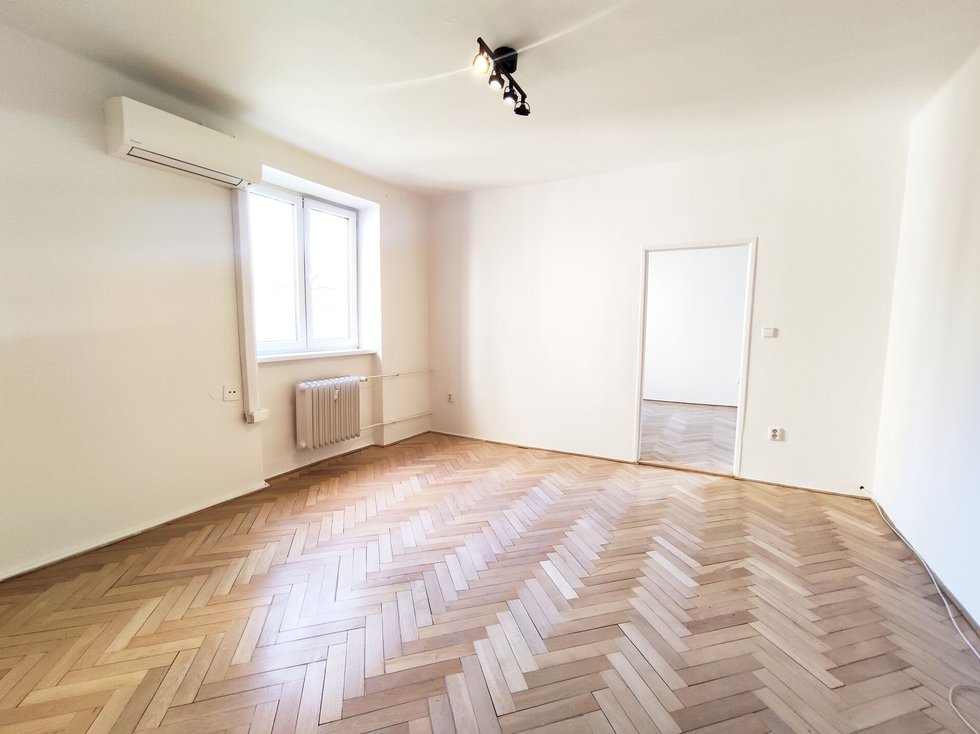 Pronájem bytu 2+1 60 m², Ostrava