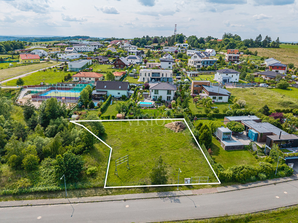 Prodej stavební parcely 1186 m², Sulice