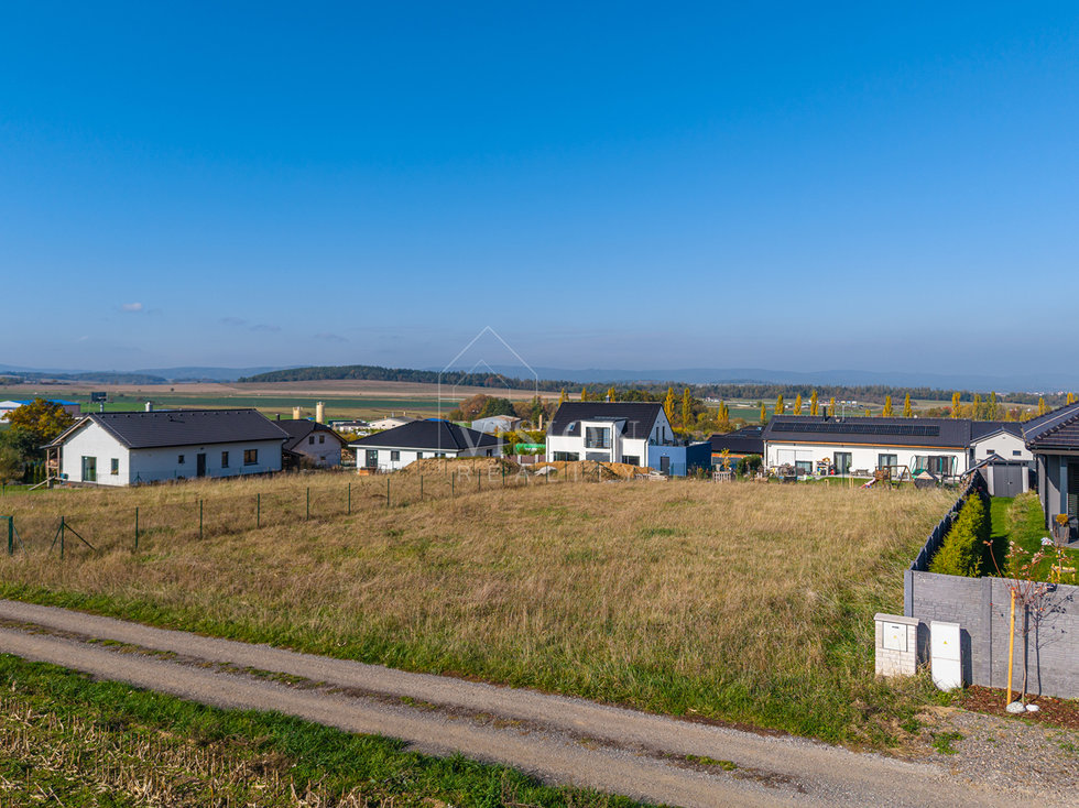 Prodej stavební parcely 1065 m², Dlouhá Lhota