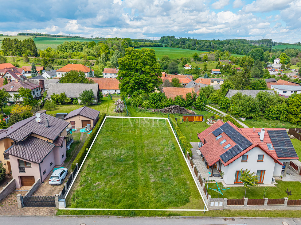 Prodej stavební parcely 893 m², Obrataň