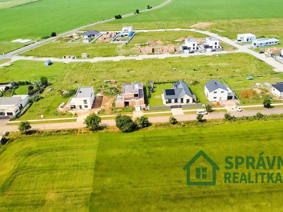 Prodej stavební parcely 1175 m², Jenštejn