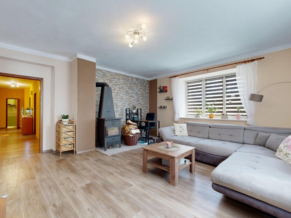 Prodej bytu 3+1 127 m², Nová Bystřice