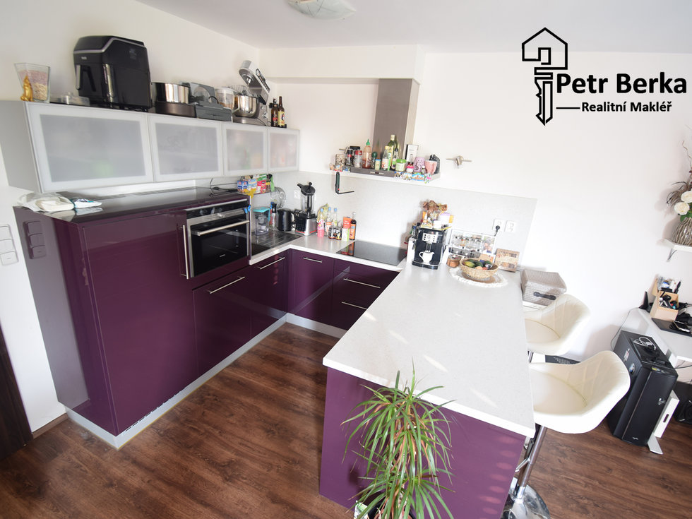 Pronájem bytu 2+kk 63 m², Praha