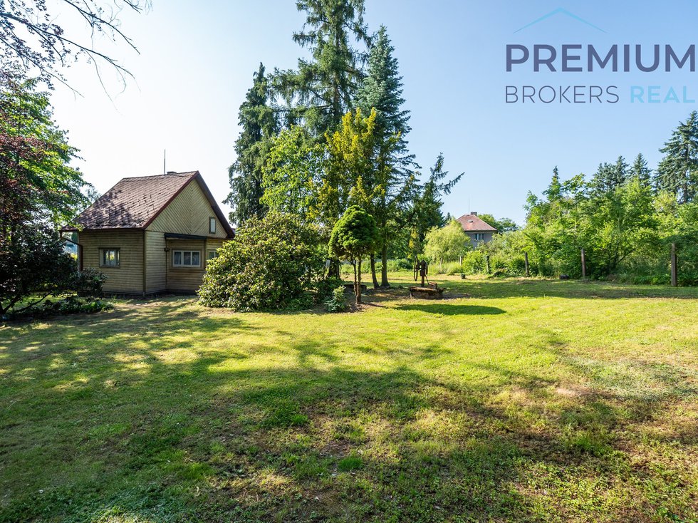 Prodej stavební parcely 1856 m², Říčany