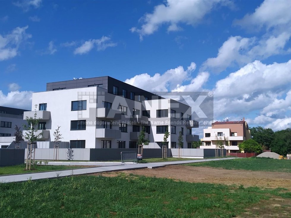 Prodej bytu 3+kk 83 m², Horoměřice