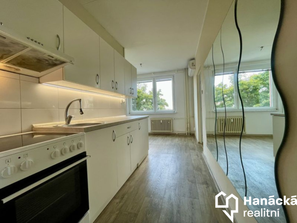Prodej,  Byt 2+1,  55m2, Sídliště, Bystřice pod Hostýnem