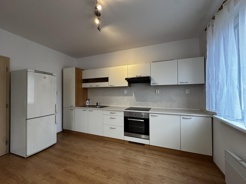 Pronájem bytu 1+kk, garsoniery 32 m², Slavkov u Brna