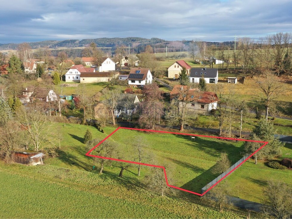 Prodej stavební parcely 1783 m², Přívrat