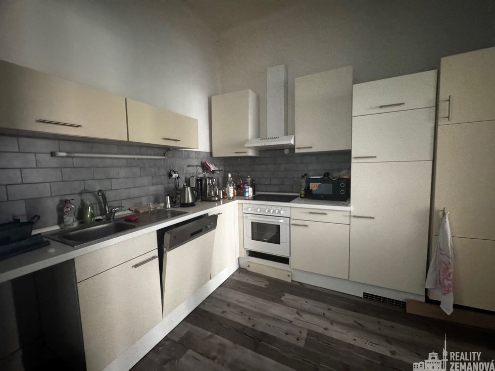 Pronájem bytu 3+1 78 m², Praha