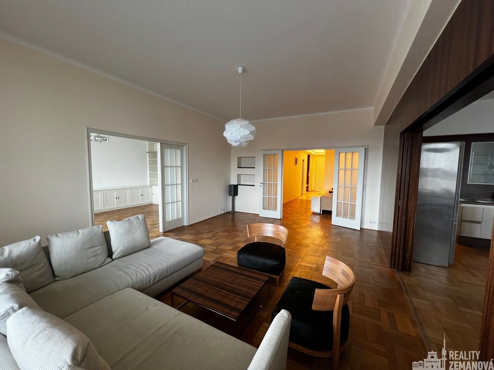 Pronájem bytu 5+1 a více 170 m², Praha