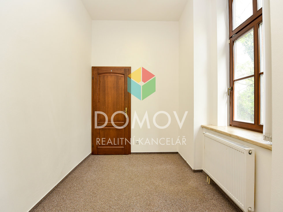 Pronájem kanceláře 19 m², Beroun