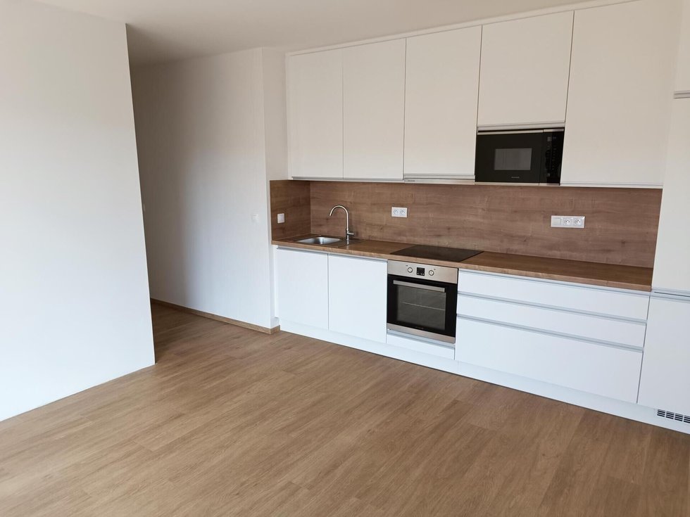 Pronájem bytu 2+kk 51 m², Praha