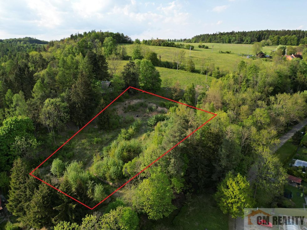 Prodej stavební parcely 3964 m², Lipová