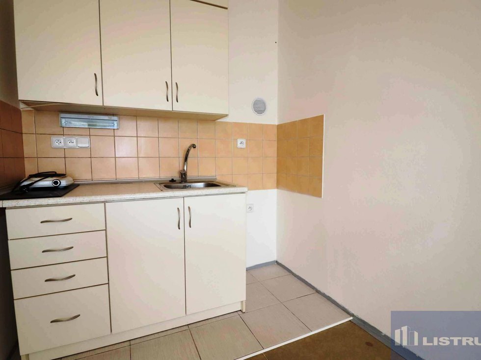 Pronájem bytu 1+kk, garsoniery 28 m², Český Těšín