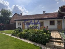 Prodej rod. domu 6+1 s krásnou zahradou