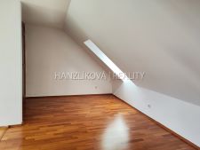 Ložnice/pracovna v mezonetu, pronájem bytu 3+1, Riegrova, České Budějovice