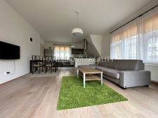 Pronájem  mezonetového bytu 3+kk s terasou a balkonem ve vile v Havlíčkově kolonii