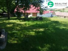 Stavební pozemek v okolí Klatov cca 950 m2