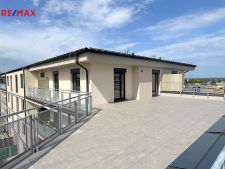 Terasa k bytu - výměra 95m2