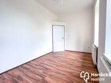 Pronájem bytu 2+1 v Olomouci, ul. Na Hrázi