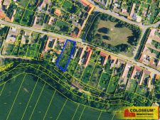 Pohled na pozemek z dronu - Hrádek u Znojma - prod