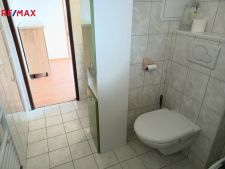 Koupelna a wc.