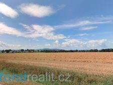Prodej zemědělské půdy, 7914m<sup>2</sup>, Radošovice - Tupesy, 396.000,- Kč