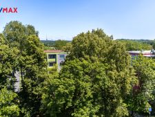 +420 721 415 122  lucie.krechterova@re-max.cz