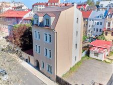 Prodej činžovního domu, 330m<sup>2</sup>, Karlovy Vary - Rybáře, Šmeralova, 9.980.000,- Kč