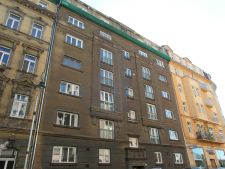 Prodej bytu 3+1, 84m<sup>2</sup>, Karlovy Vary, Varšavská, 4.900.000,- Kč