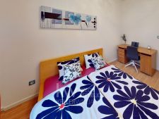 Ložnice/ Bedroom