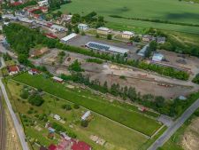 Pozemek Chrast (2)
