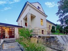 Prodej dvougeneračního domu, 628m<sup>2</sup>, Hořice, Pelikánova, 15.500.700,- Kč