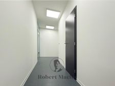 reality-robert-macho-pronajem-kancelare-mnisek-01