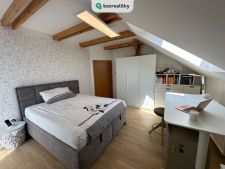 1723043693-vjqsgclrvn-img-6935