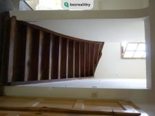1748454816-ltnwaxkkje-schody