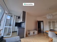 1750752404-utpanrmqen-20230731-183639