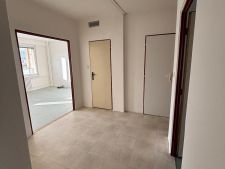 1735553124-hlcpoxlanl-image12