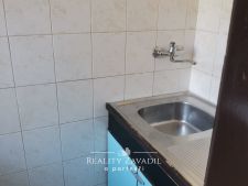 afdbf2f1-bfa2-49e3-9d25-05eb0f994b8d