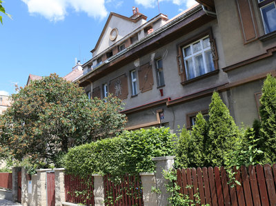Prodej rodinného domu 200 m² Hradec Králové