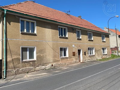 Prodej rodinného domu 350 m² Pochvalov