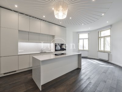 Pronájem bytu 4+kk, 137m²